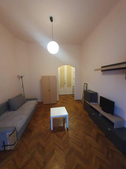 Inchiriere garsoniera Universitate metrou 2 minute,Teatrul National - 4