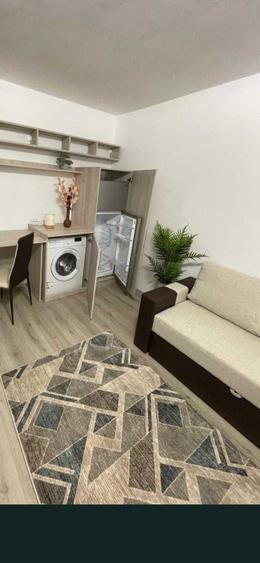 Garsoniera moderna-totul nou- Tractorul - langa Coresi Mall - 7