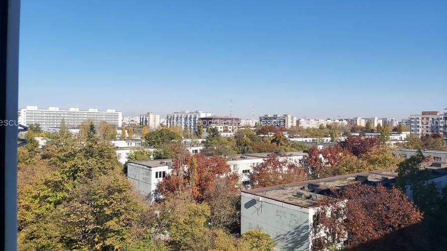 Vanzare 2 camere cu imbunatatiri etaj 8/10 Drumul Taberei langa metrou