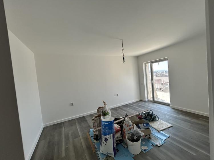 PENTHOUSE 4 camere 160mp, Terasa+balcoane 143mp View panoramic Zona Panemar - 8