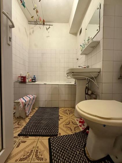 Apartament generos 4 camere, decomandat, 85 mp - Buziasului - COMISION 0% - 10