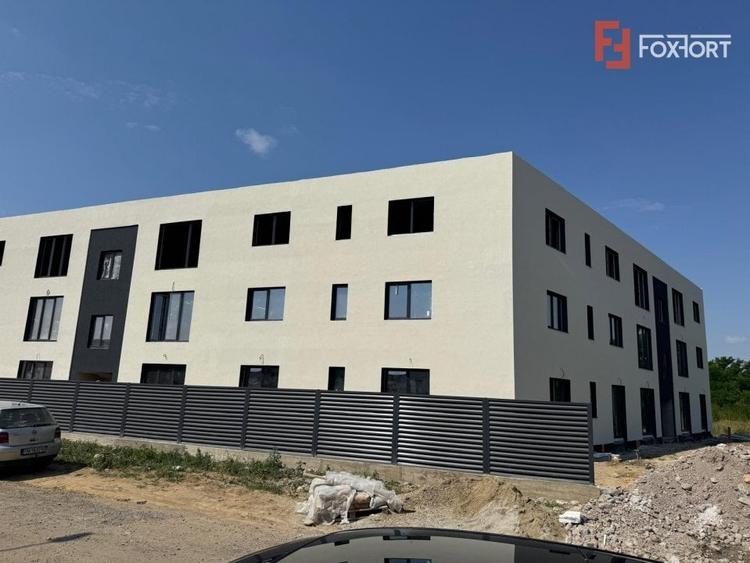 COMISION 0% Apartament cu 3 camere, zona Plopi - 11