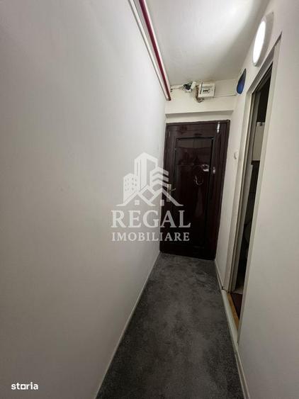 Garsoniera de vanzare zona Micro 7, demisol - 5