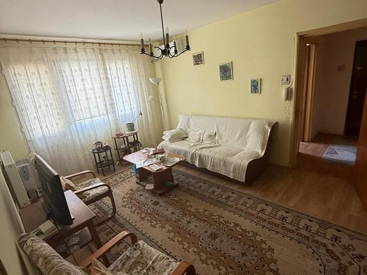 Nicolae Grigorescu 5 minute metrou si parc IOR, Liceul Dante - 2