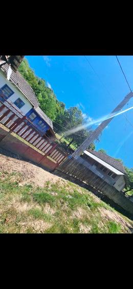 Teren si casa+ anexe de vânzare  - 9