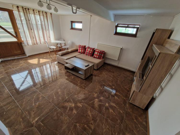 Apartament cu 3 camere în Florești