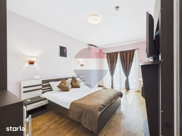 Casă cu 7 camere cu Teren 427 Mp în Limanu