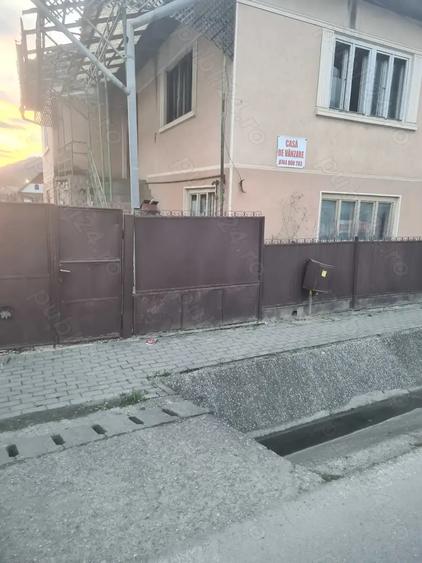 Casa de vanzare cu etaj - 7