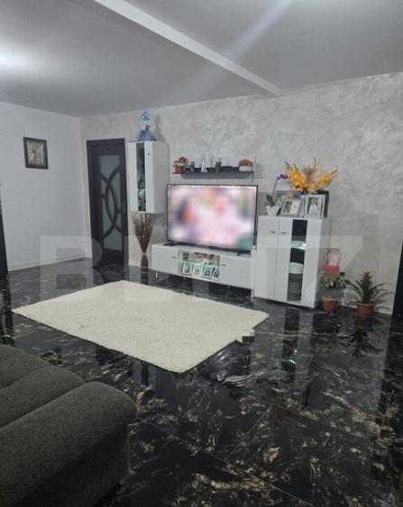 Casa cu 4 camere, 160mp, Paulian - 1