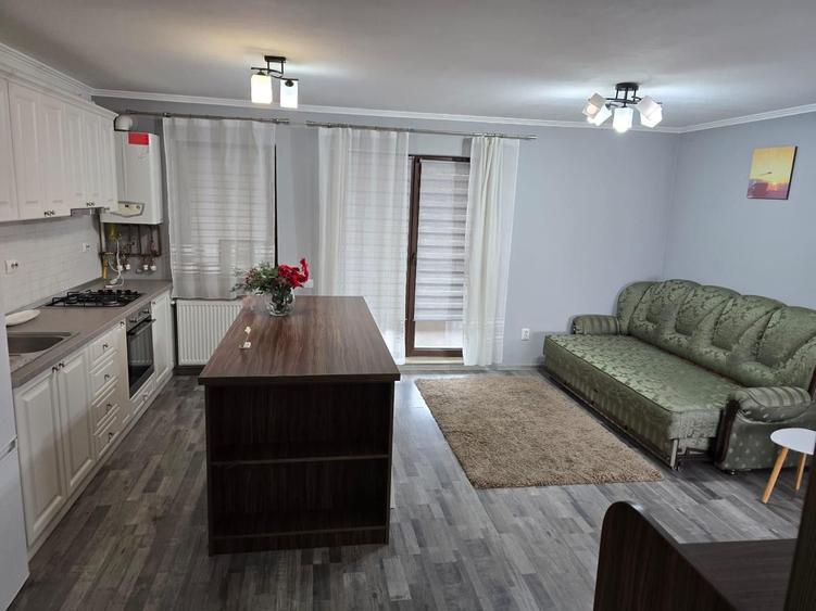 Apartament cu 2 camere decomandat în Florești