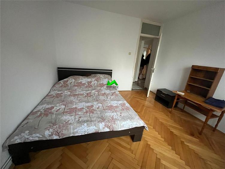 Apartament de inchiriat 3 camere  Sibiu Strand - 1