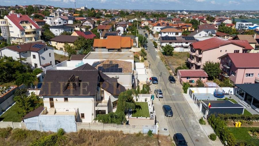 Ovidiu Sud - Zona premium - Vila impozanta, curte mare, garaj, terasa! - 52
