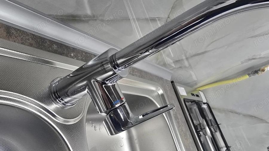 Vand apartament o camera, in Dorobanti, suprafata utila totala 47 mp, mobilat, utilat - 13