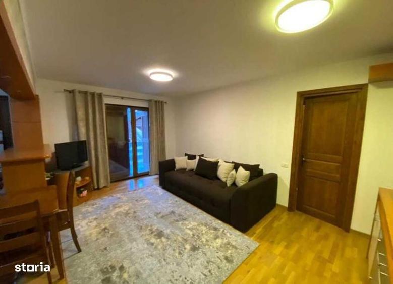 Inchiriez apartament 3 camere Sinaia ,Zona Ultracentrala - 7