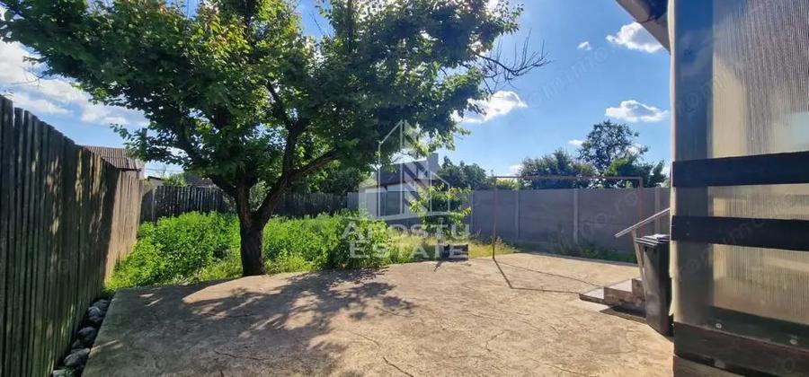 Casa individuala , centrala proprie , AC , curte , in oras - 2