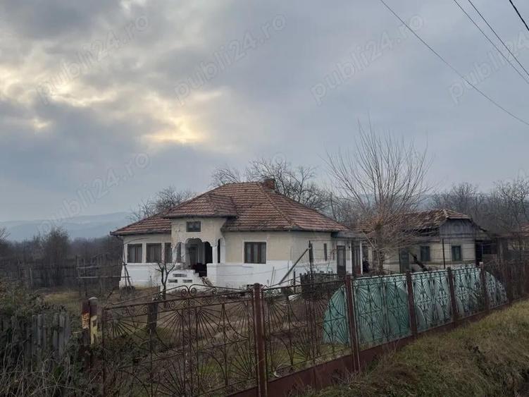 vand casa parscov - 3