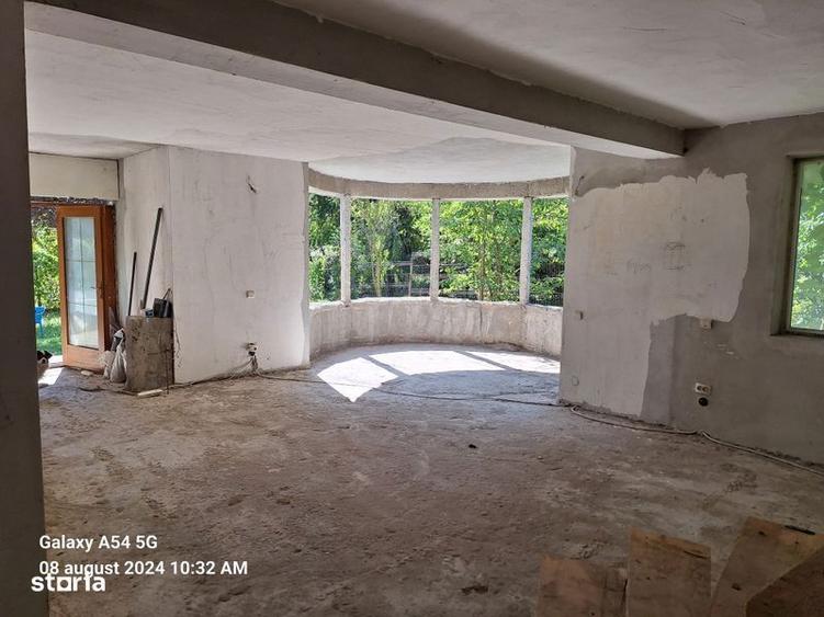 Casa parter + etaj la gri - 4