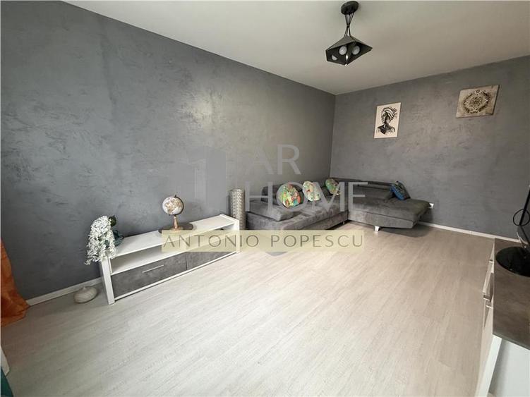 Apartament 3 camere, decomandat, Ploiesti, Democratiei/ Bd. Castanilor - 20
