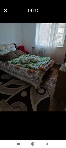 Apartament 4 camere decomandat - 1