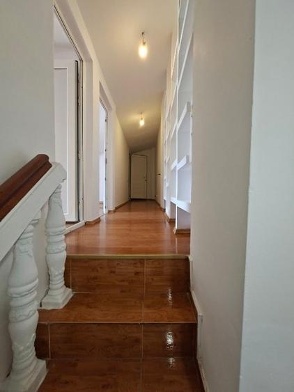 Piata Unirii, Calea Calarasilor, Hala Traian, PROPRIETAR, vand casa P+M, 4 cam. - 11