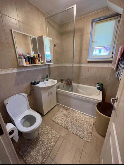 Apartament de vanzare - 3