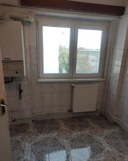 Apartament 4 camere confort 1 zona Garii , Liber - 2