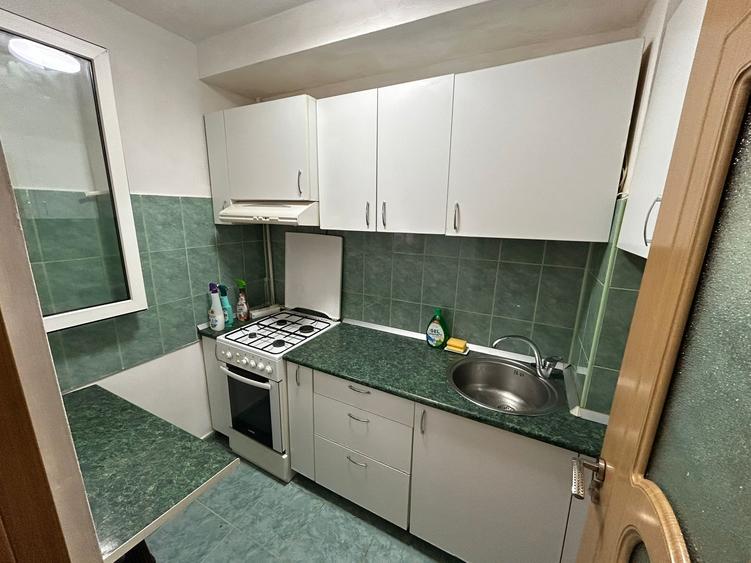 Titan Garsoniera 31 Mp Bloc Reabilitat 10 Min Metrou 1 Min Parc Titanii - 5