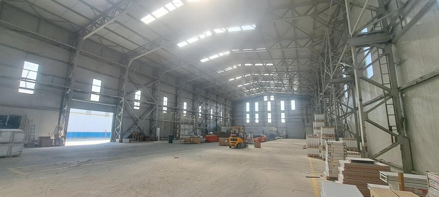 Bulevardul Basarabia, hala 1500 mp + 1000 mp platforma - 6