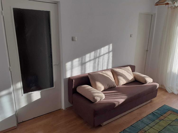 Persoana fizica dau in chirie garsoniera str. Zorilor - 2