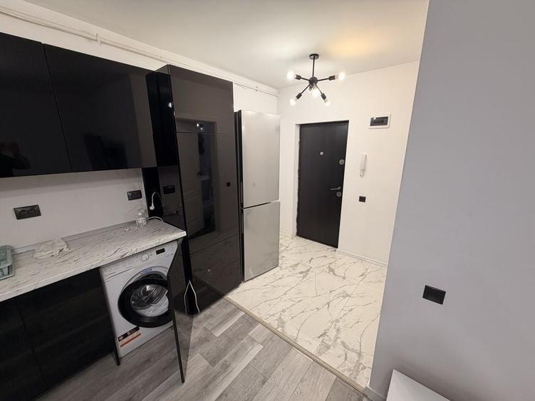Apartament cu 2 camere decomandat în Florești