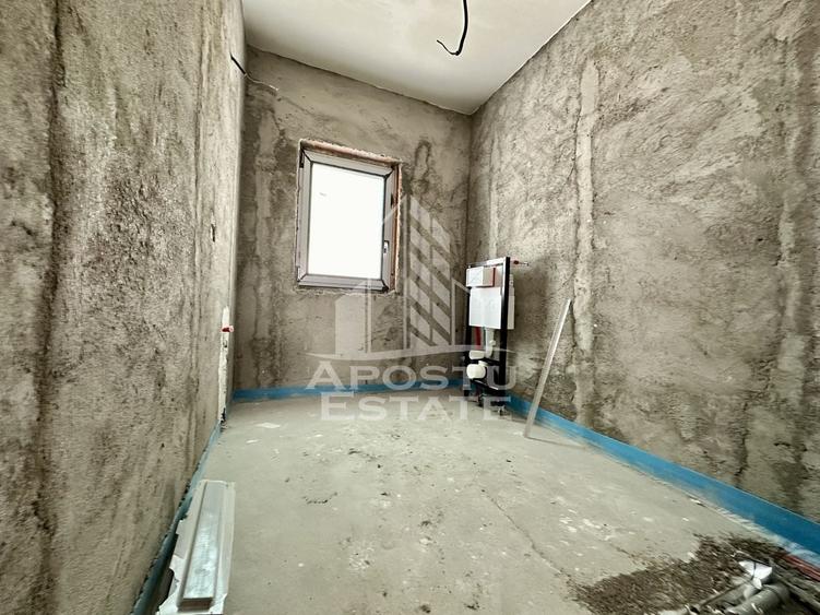 Duplex cu 4 camere cu Canalizare în Chișoda
