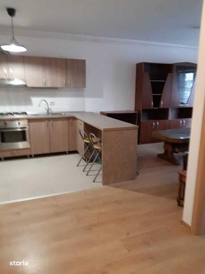 Apartament cu 2 camere semidecomandat, mobilat în Bună Ziua