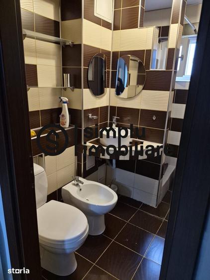 Apartament cu 2 camere decomandat în 1 Mai