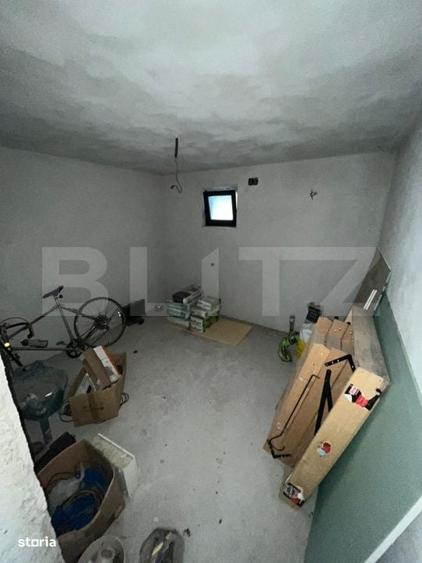 Casă cu 4 camere în După Deal