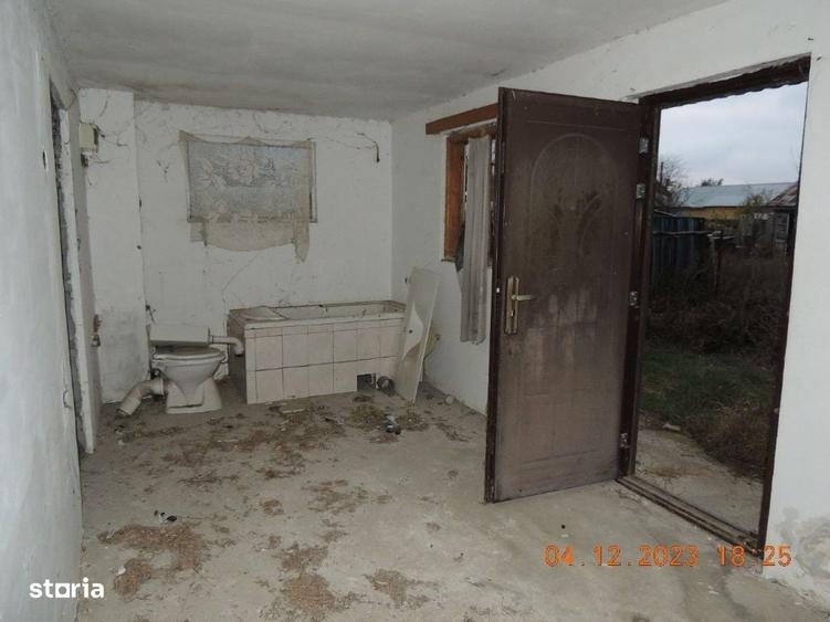 Casă cu 3 camere în Cocani