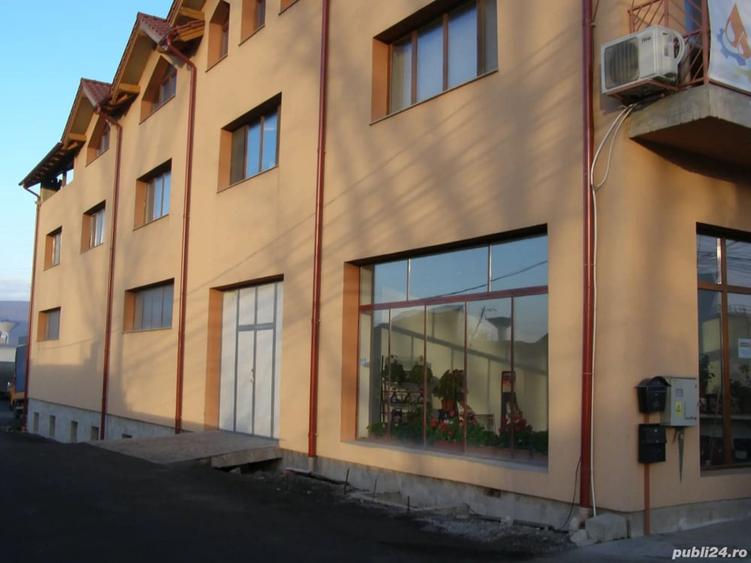 Spațiu comercial, de 360 mp, în Bulgaria
