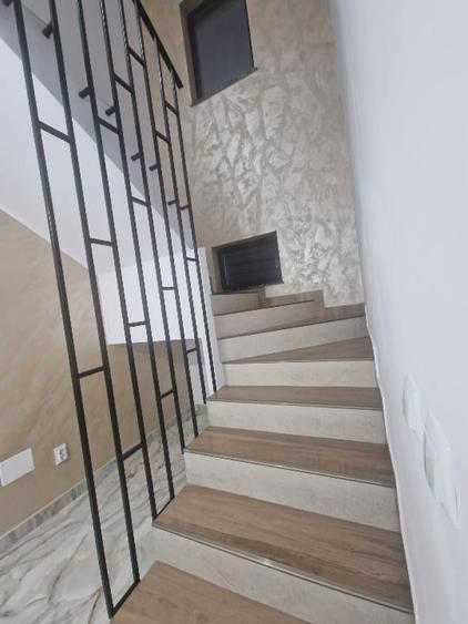 Casă individuală cu 4 camere cu Teren 440 Mp în Miroslava