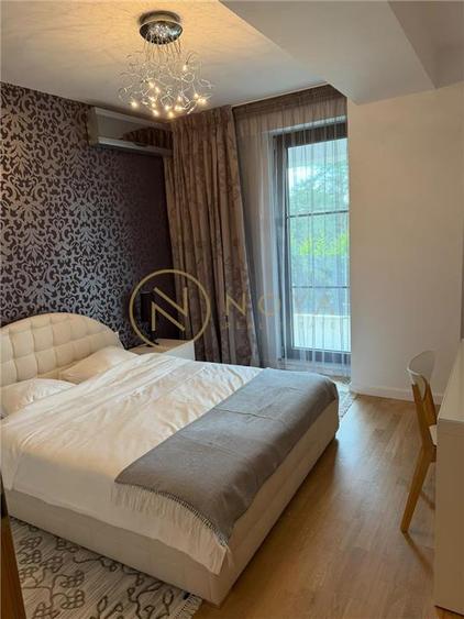 Apartament cu 3 camere decomandat, mobilat în Iancu Nicolae