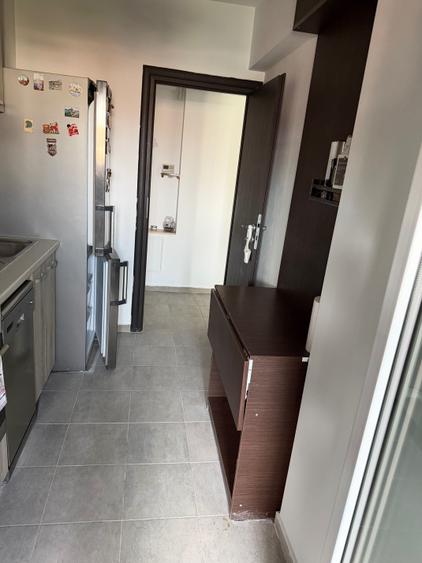 Apartament cu 2 camere decomandat în Roșu