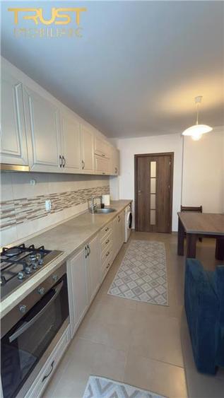 Apartament cu 2 camere decomandat în Florești