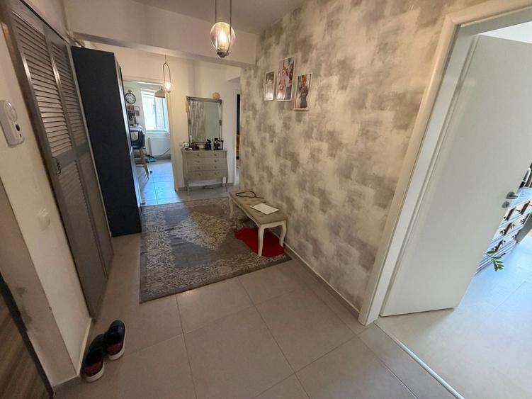 AP. 3 CAMERE + POD - BLOC NOU, MOBILAT, CENTRALA PROPRIE, COMISION 0% - 3
