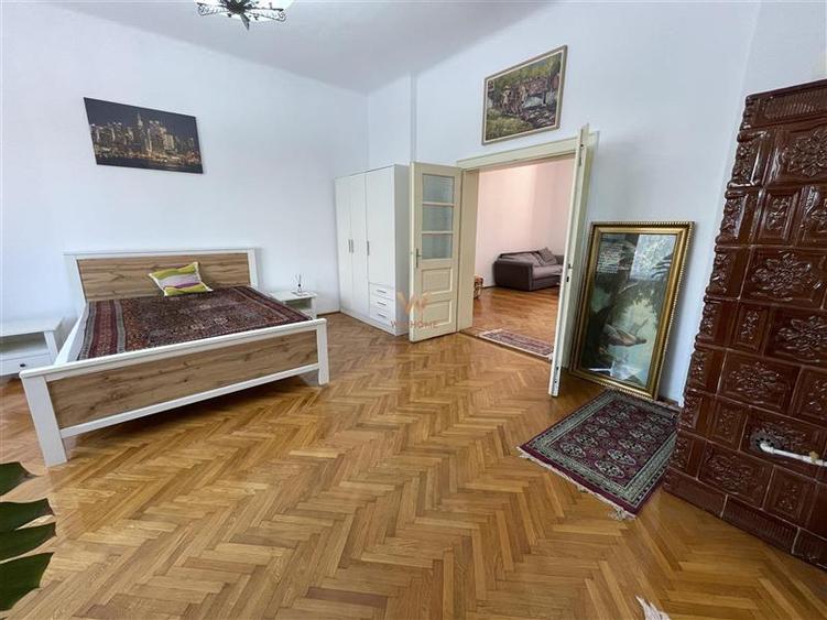 Apartament cu 4 camere circular în Central