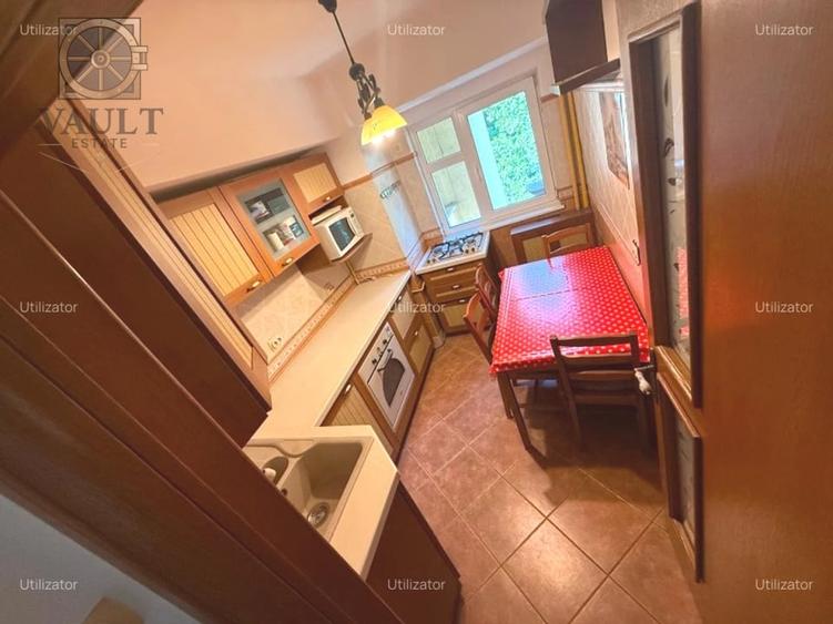 Apartament cu 4 camere decomandat, mobilat în Iancului