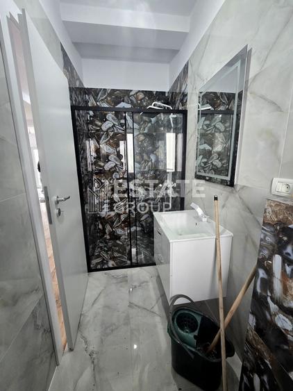 Duplex cu 5 camere despartit prin garaj in Giarmata - 9