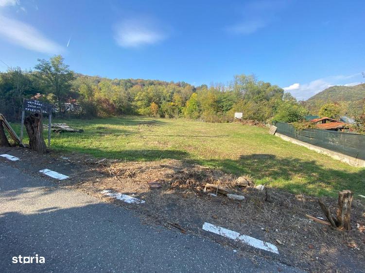 Teren,zona superba la intrare Ocnele Mari -6 km de Ramnicu Valcea - 2