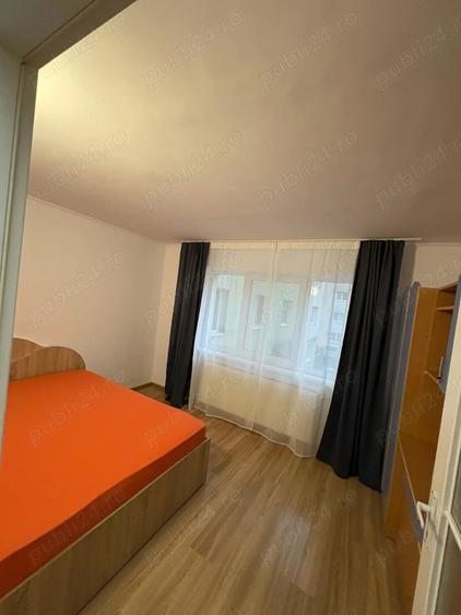Ofer spre inchiriere apartament semidecomandat - 1