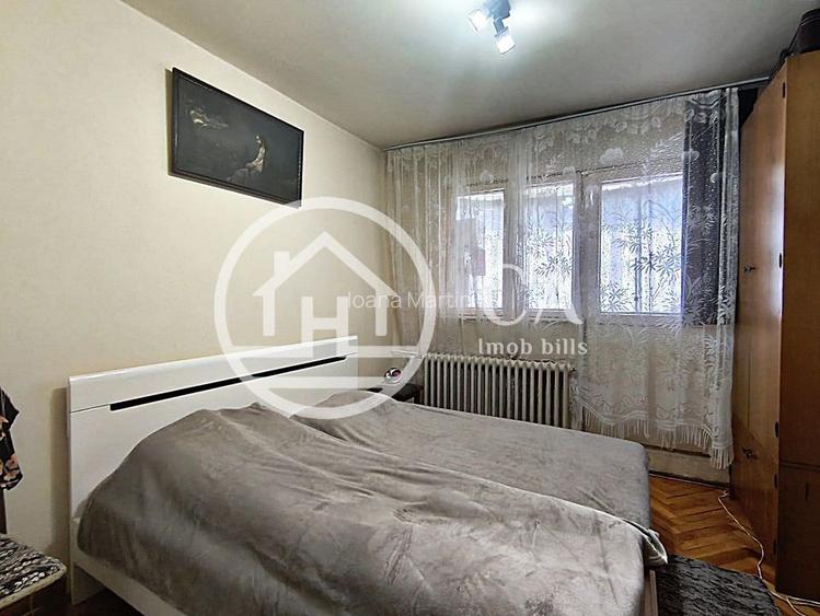 Apartament de vânzare cu 3 camere în zona Rogerius, Oradea Apartament de vânzare cu 3 camere în zona Rogerius, Oradea