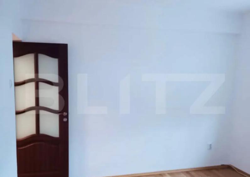 Apartament 3 camere, zona centrala Reghin - 1