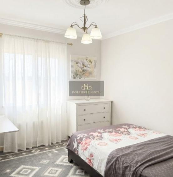 Apartament cu 3 camere decomandat, mobilat în Băneasa