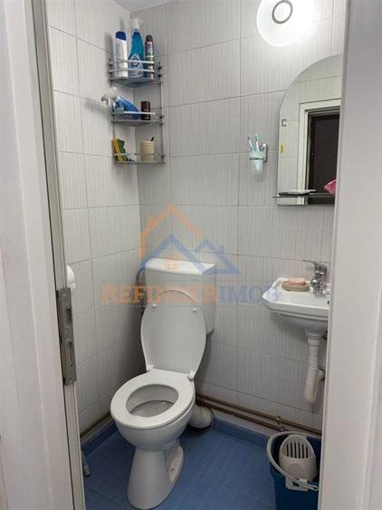 Garsoniera de vanzare, zona Salajan - 8